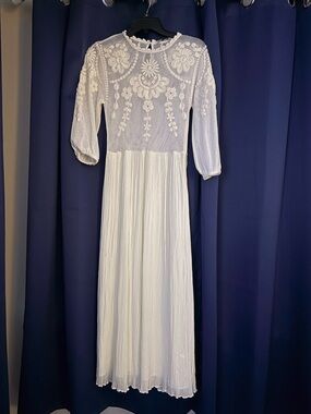 Zara ZW Collection Ivory Embroidered Dress